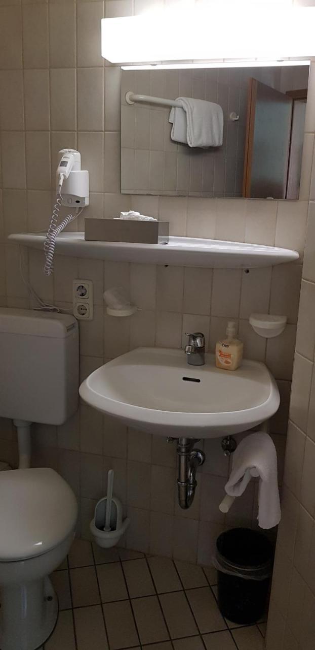 Hotel Am Untreusee Хоф Экстерьер фото